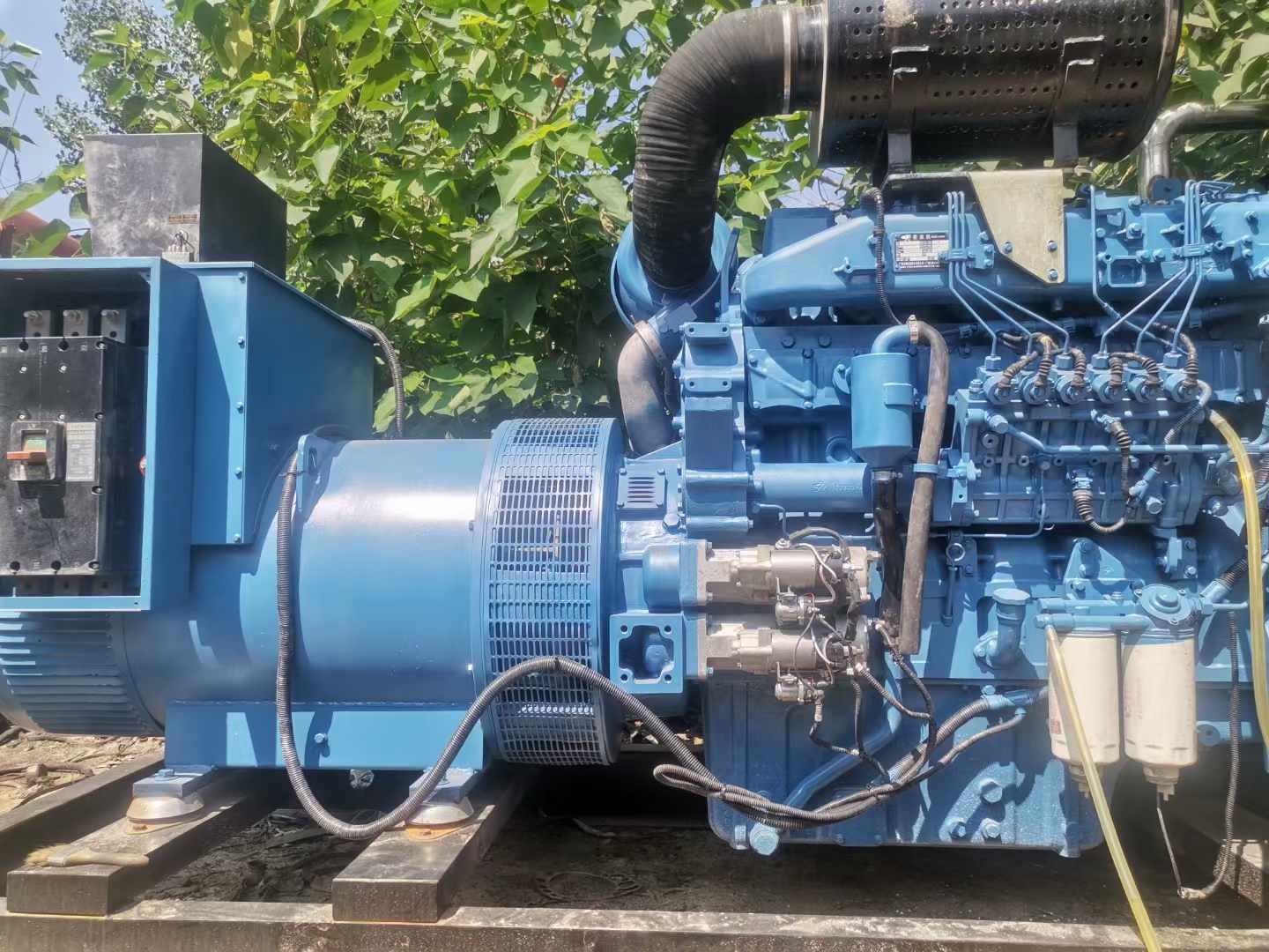 阿瓦提详细说明降低 800kW 柴油发电机输出电流波动的方法
