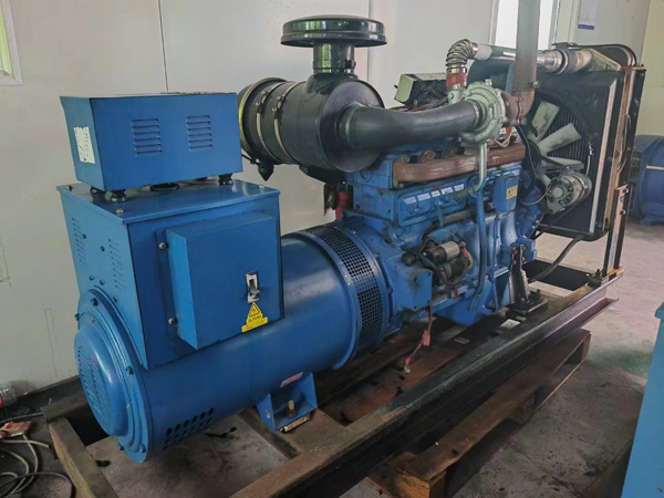 阿瓦提100kW柴油发电机组使用多级机油有哪些优缺点?